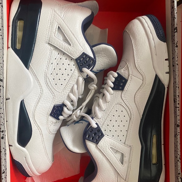 Retro Jordan 4 Columbia - Picture 5 of 8